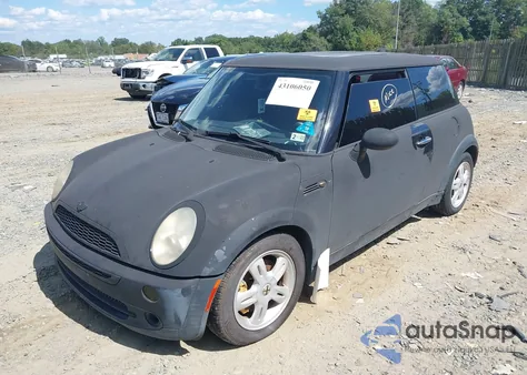 2006 Mini Cooper z USA, uszkodzony, nr VIN WMWRC33586TJ76208